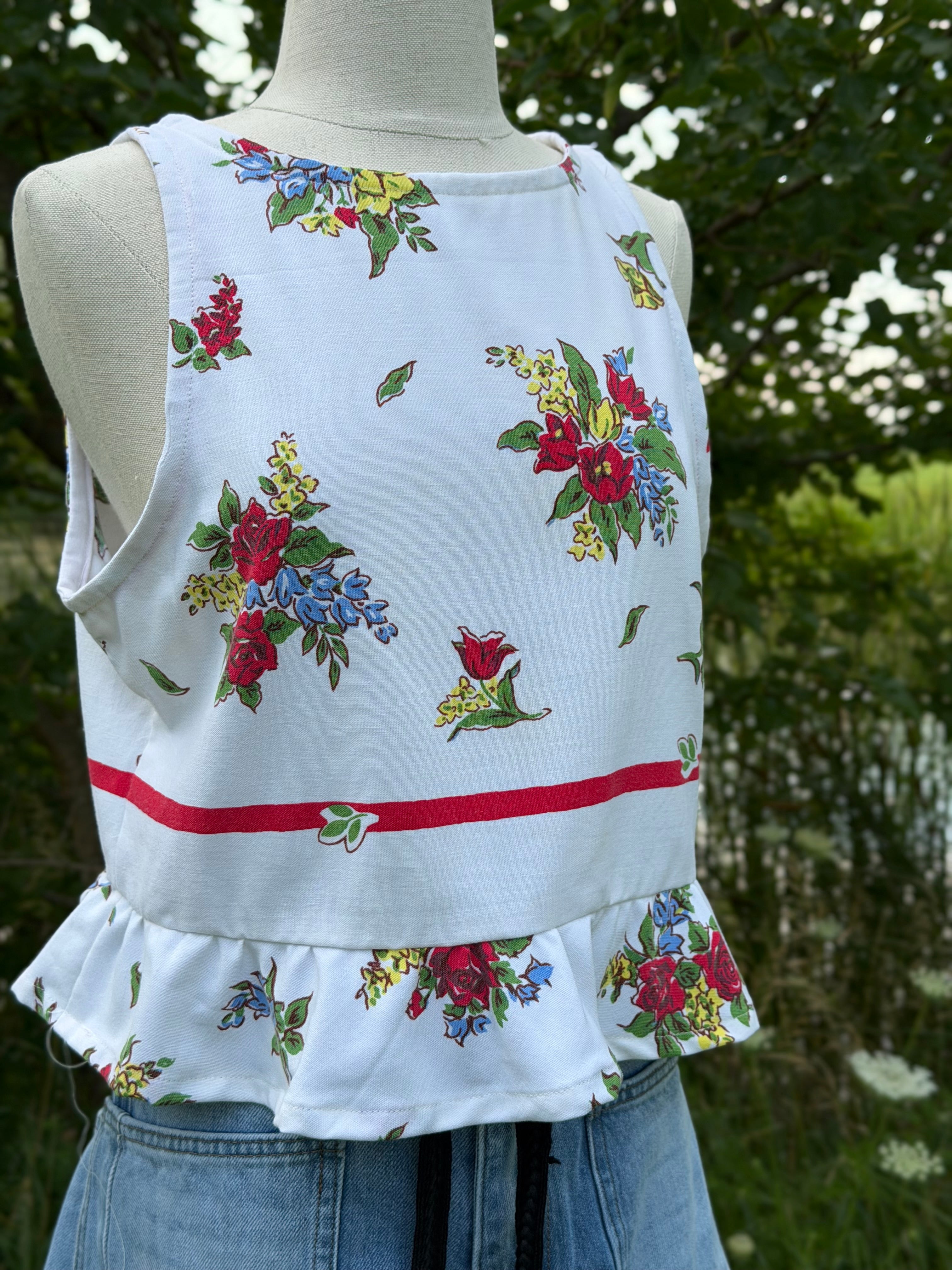 Bouquet Tablecloth Tank