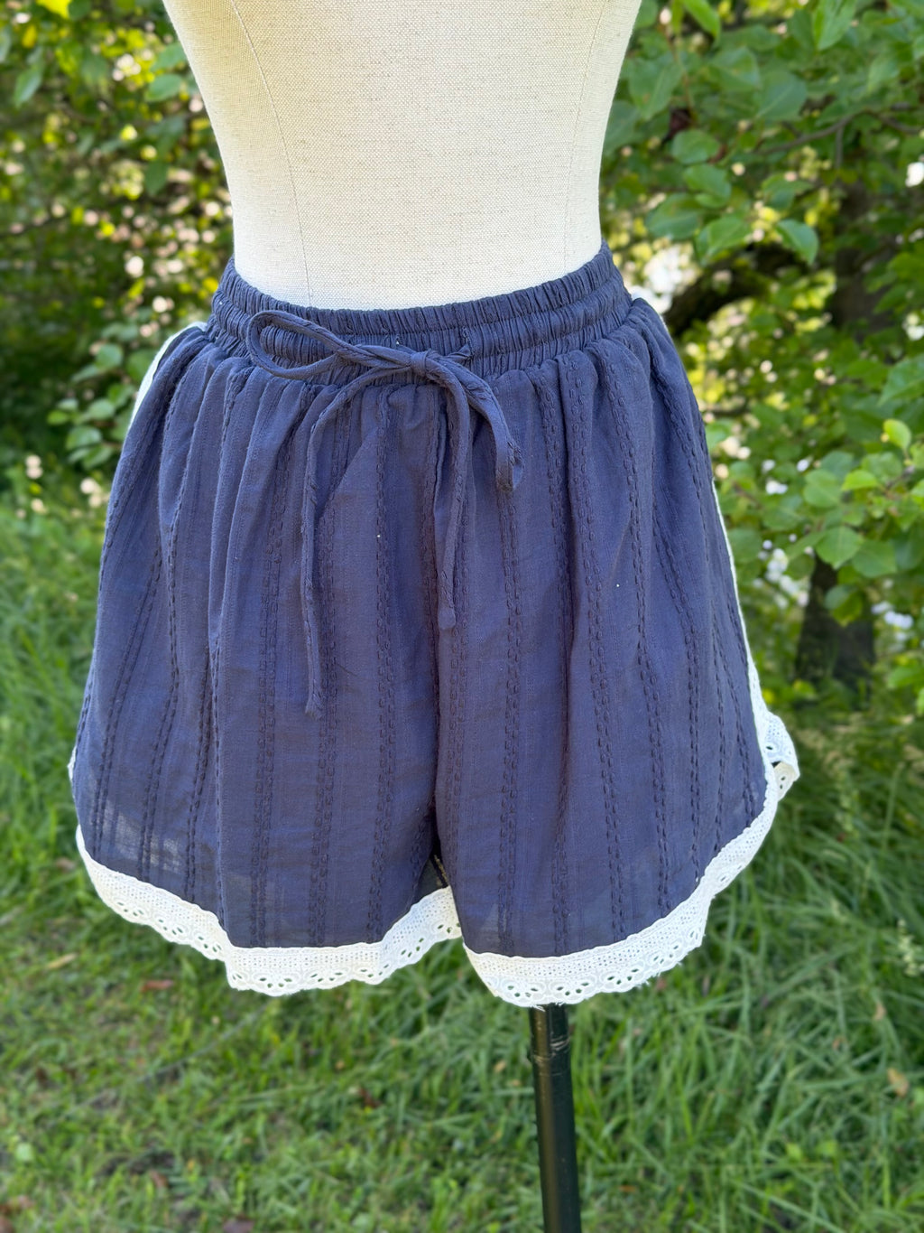Dolly Tie Shorts